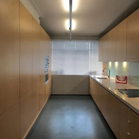 Inluz Вила-ду-Конди